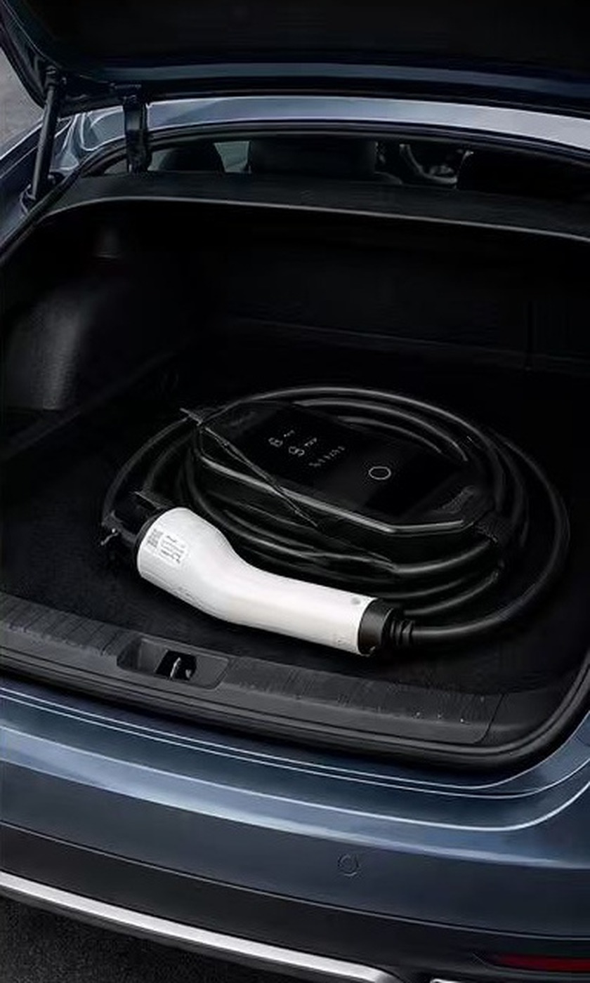 sainyo Portable EV Charger